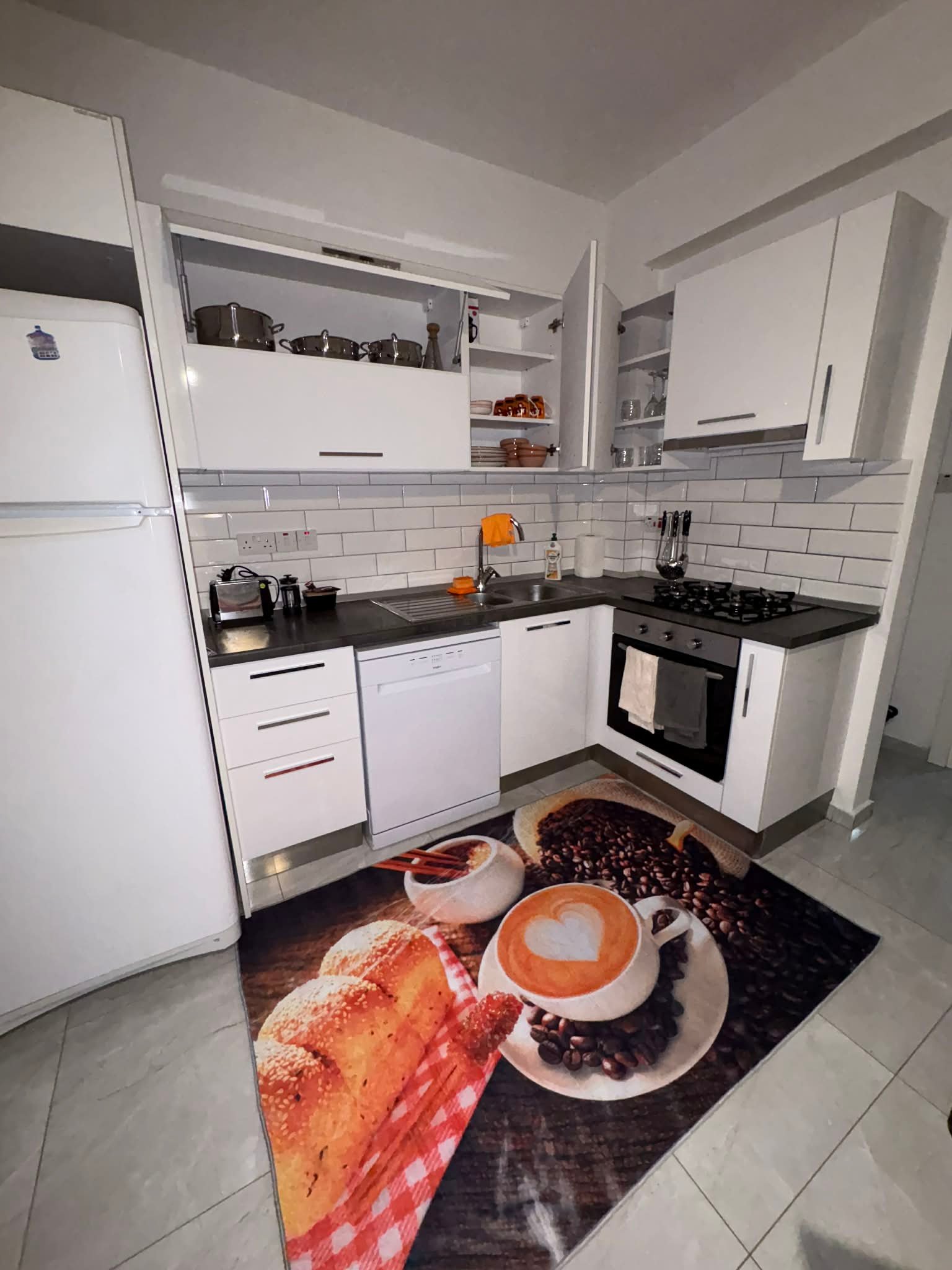 1ad54cd8-6975-4a01-ba04-e1fd881e0f4b