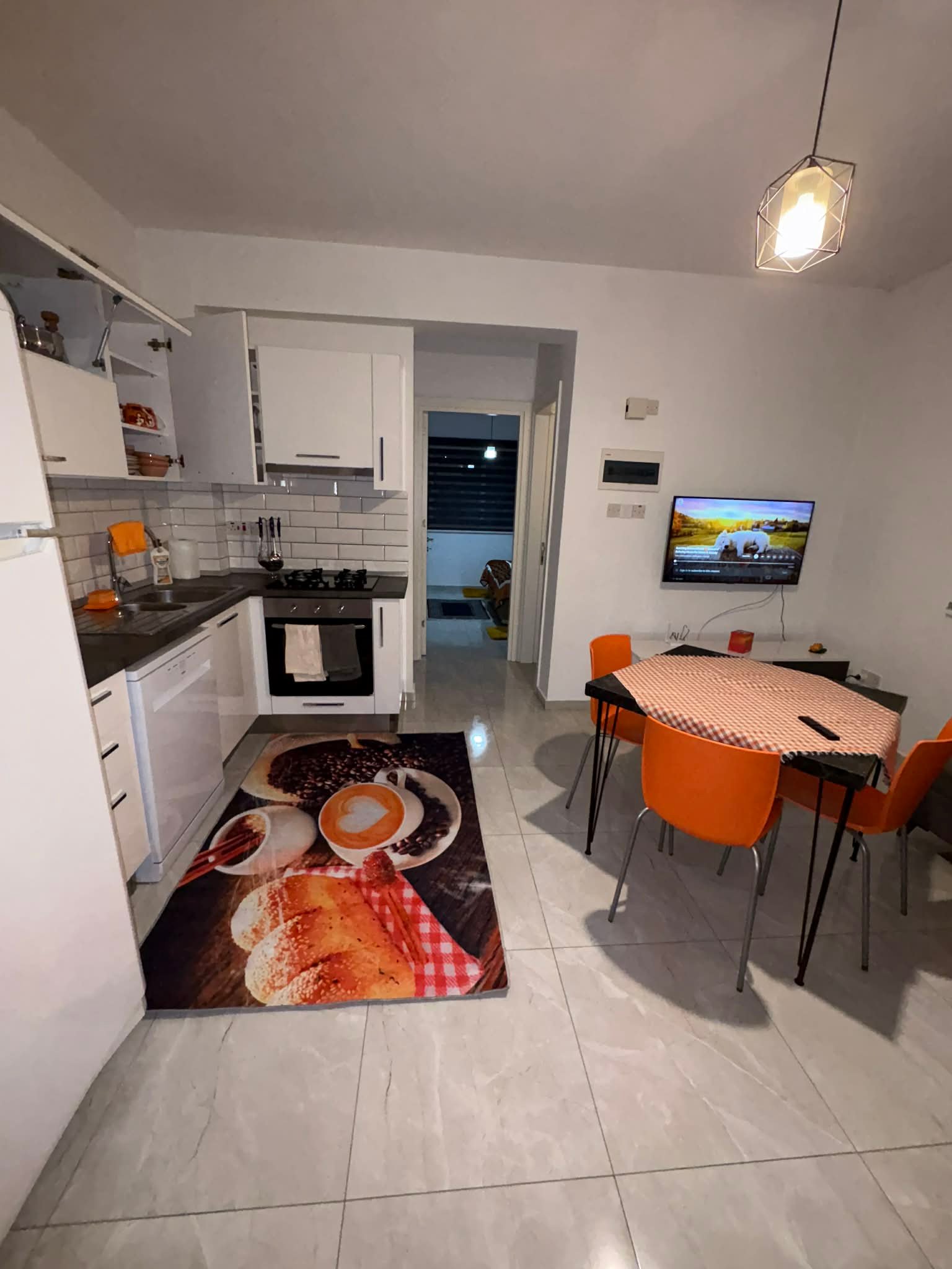 d651bbd4-965b-4020-9d51-db34f96692b7